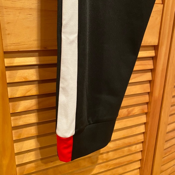 Color Block 2 Piece Set - Picture 3 of 6